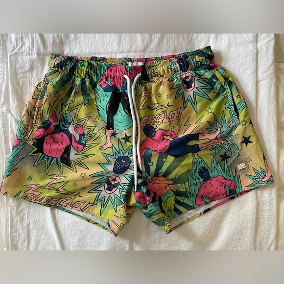 TOP Man - Sz L - Bathing Suit - Lucha Libre Graphic - Picture 5 of 8